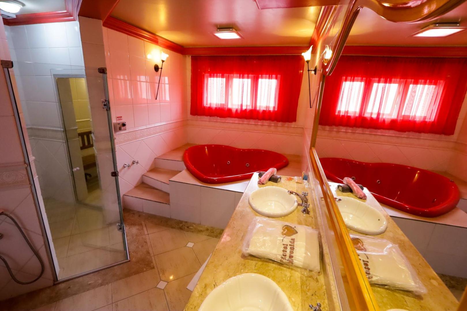 Motel Avenida (Adults Only) Gramado Bagian luar foto